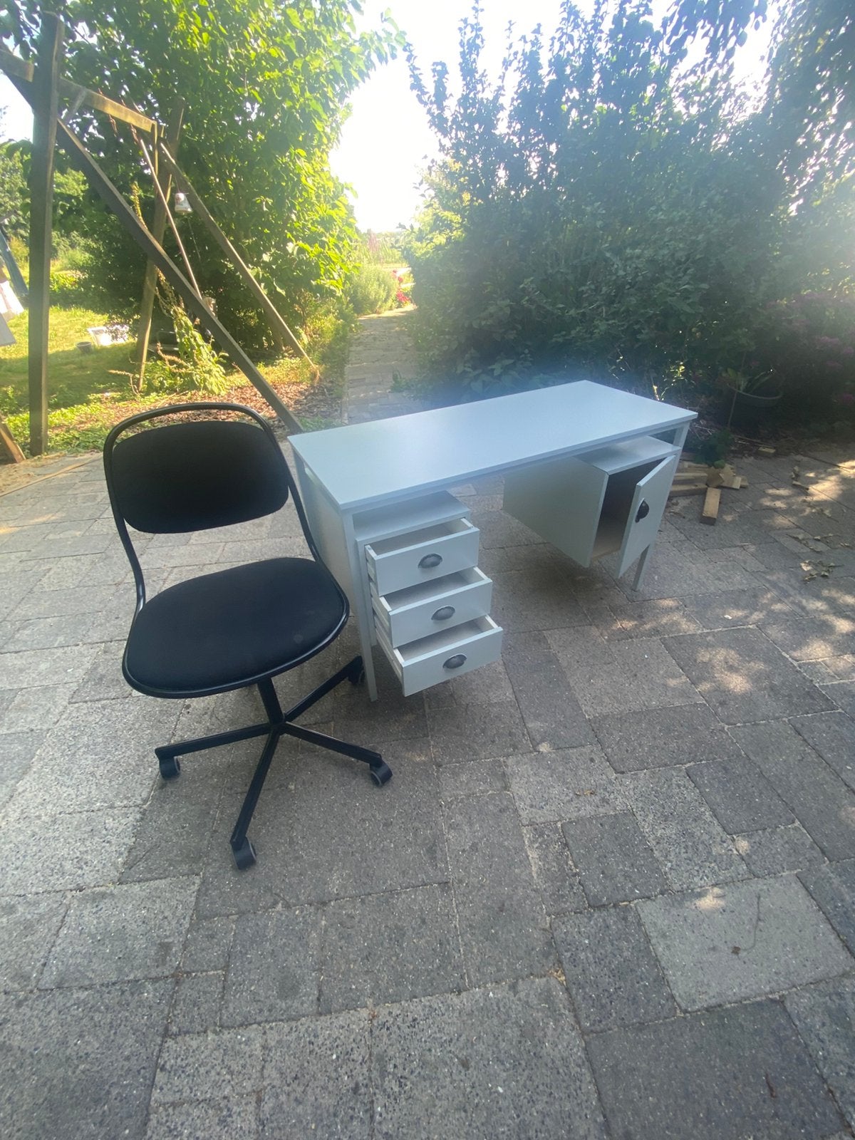 Bureau + bureaustoel, Ophalen, Zo goed als nieuw