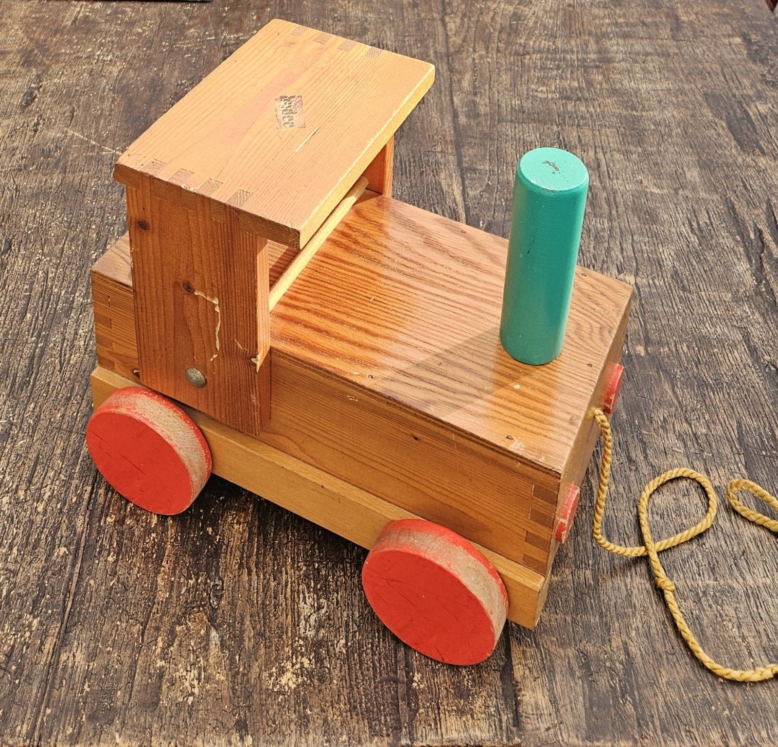 Hadee houten trein, Kinderen en Baby's, Speelgoed | Houten speelgoed, Ophalen of Verzenden, Gebruikt