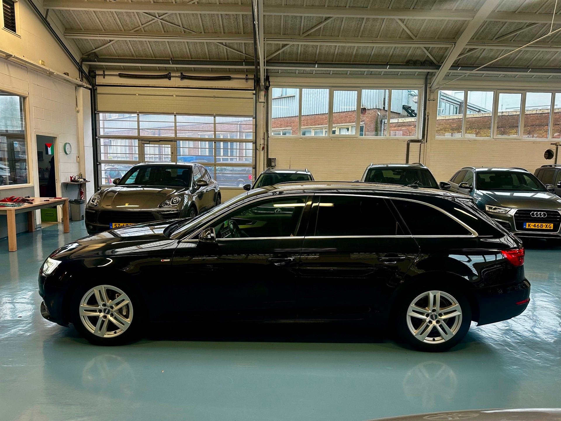 Audi A4 Avant 2.0 TDI quattro Sport Pro Line S Spring Advant, Automaat, Euro 6, A4, Zwart
