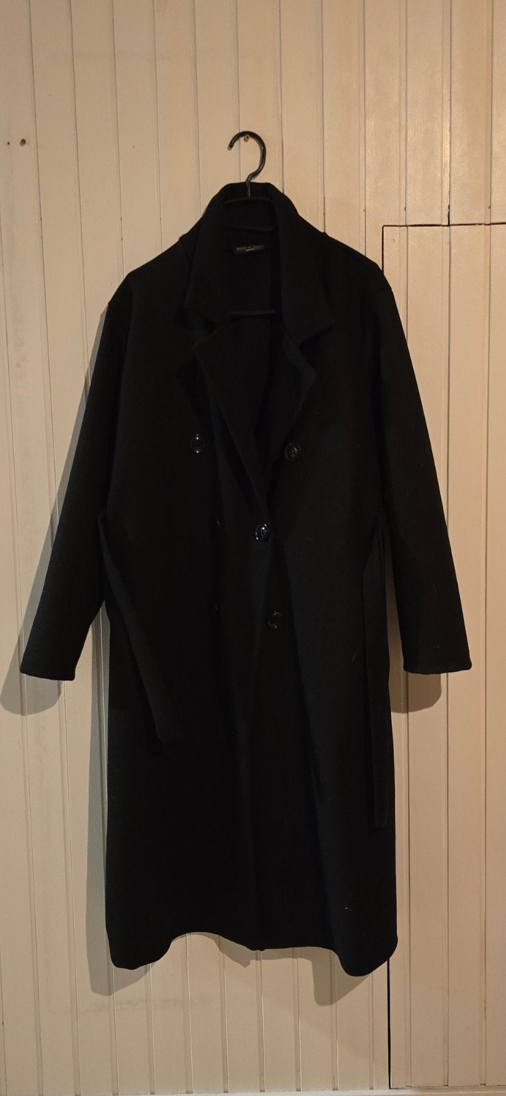 Zwarte trenchcoat - Nooit gedragen, Kleding | Dames, Jassen | Winter, Ophalen of Verzenden, Nieuw, Zwart
