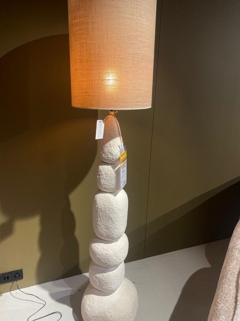 Unieke vloerlamp Marree, Ophalen, Zo goed als nieuw, Kunststof, 150 tot 200 cm