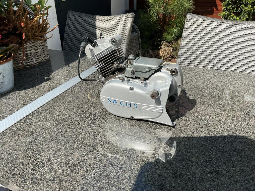 Sachs blok 2 v, Ophalen of Verzenden, Gebruikt, Blok, Overige merken