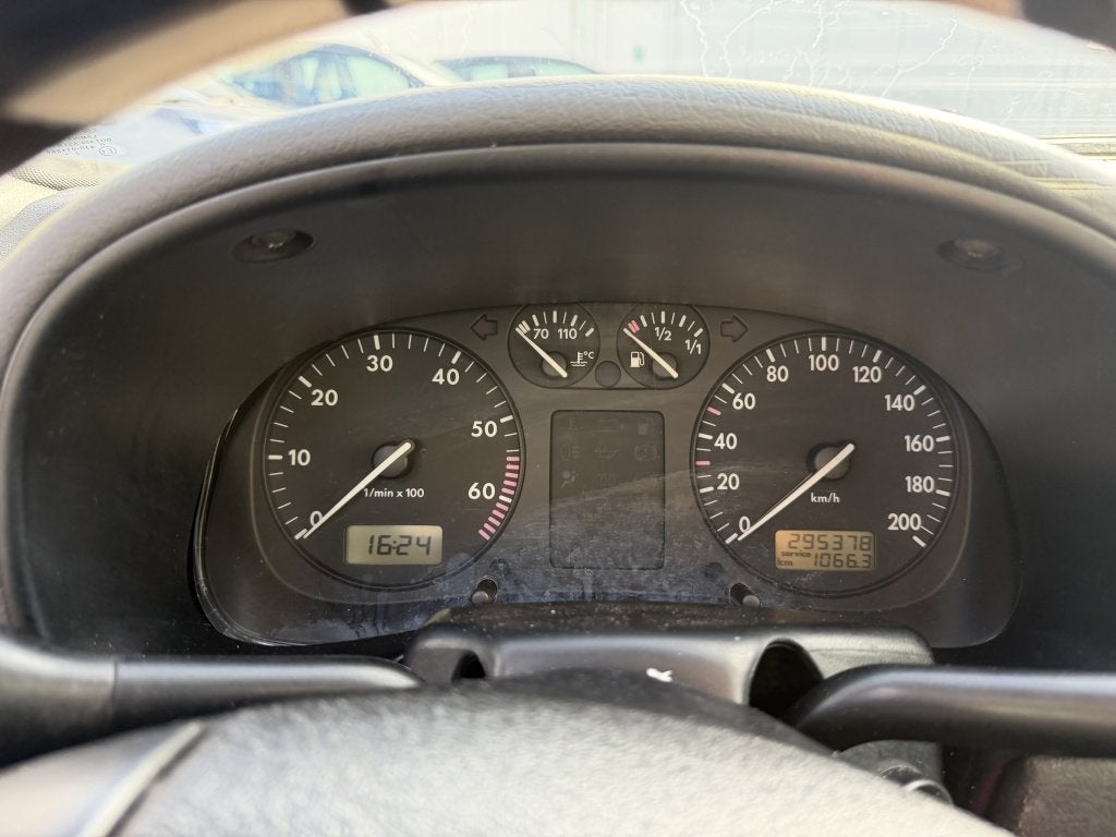 Volkswagen Polo 1.6 (bj 1999, automaat), foto 7