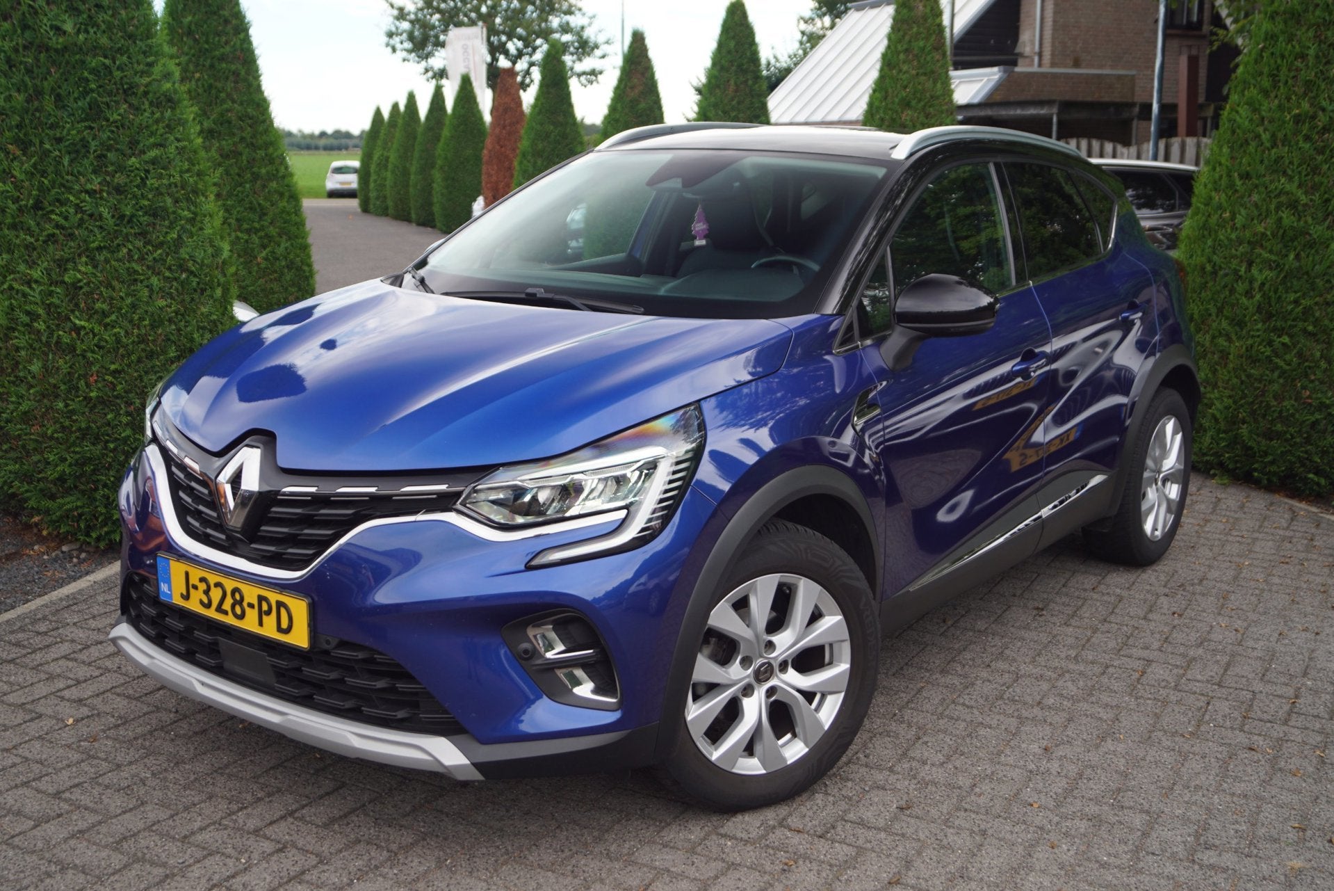 Foto 69 van Renault Captur 1.3 TCe 130 Intens Autom Half Leder/Stof Spor