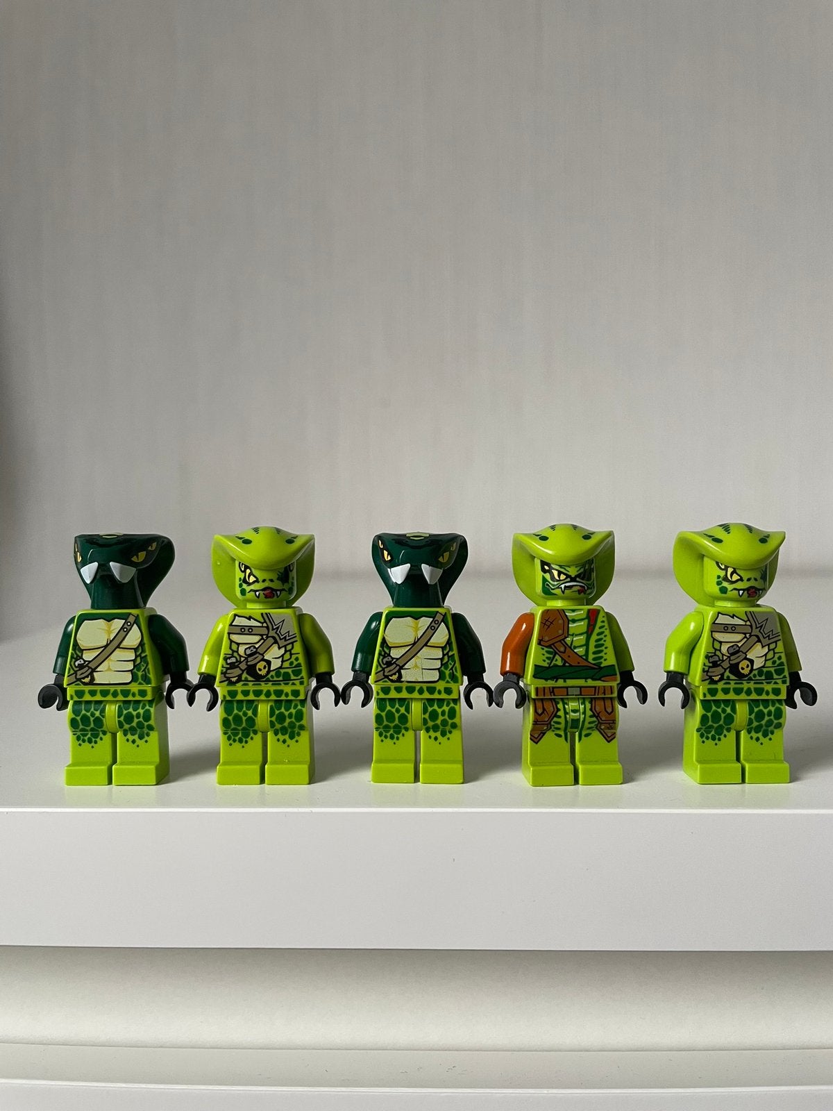 Lego Ninjago Venomari Serpentijnen Leger, Kinderen en Baby's, Speelgoed | Duplo en Lego, Ophalen, Lego, Zo goed als nieuw, Minifiguur