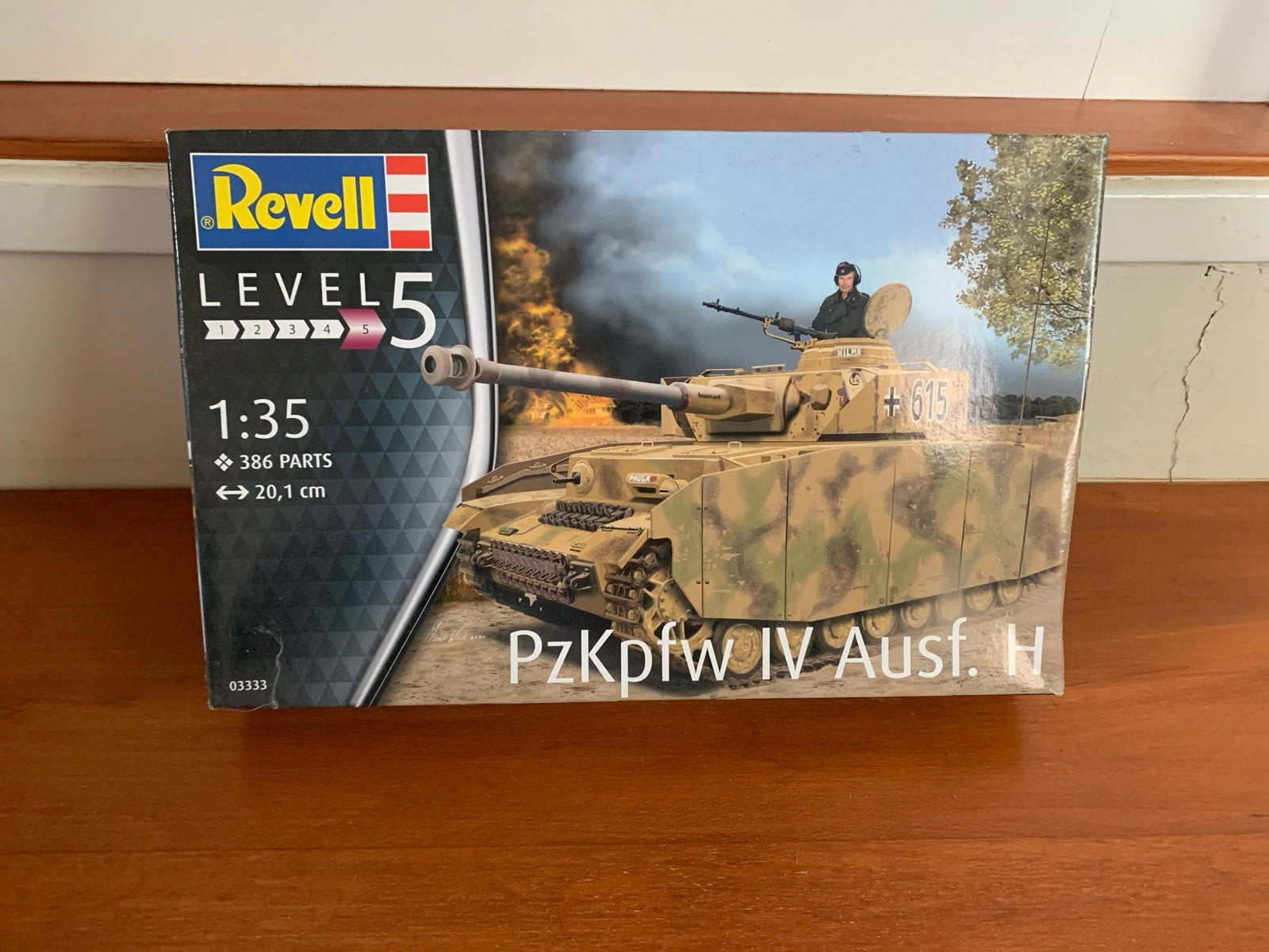 Revell PzKpfw IV Ausf. H Tank Modelbouwkit - Nieuw, Tank, Nieuw, Ophalen of Verzenden, 1:32 tot 1:50
