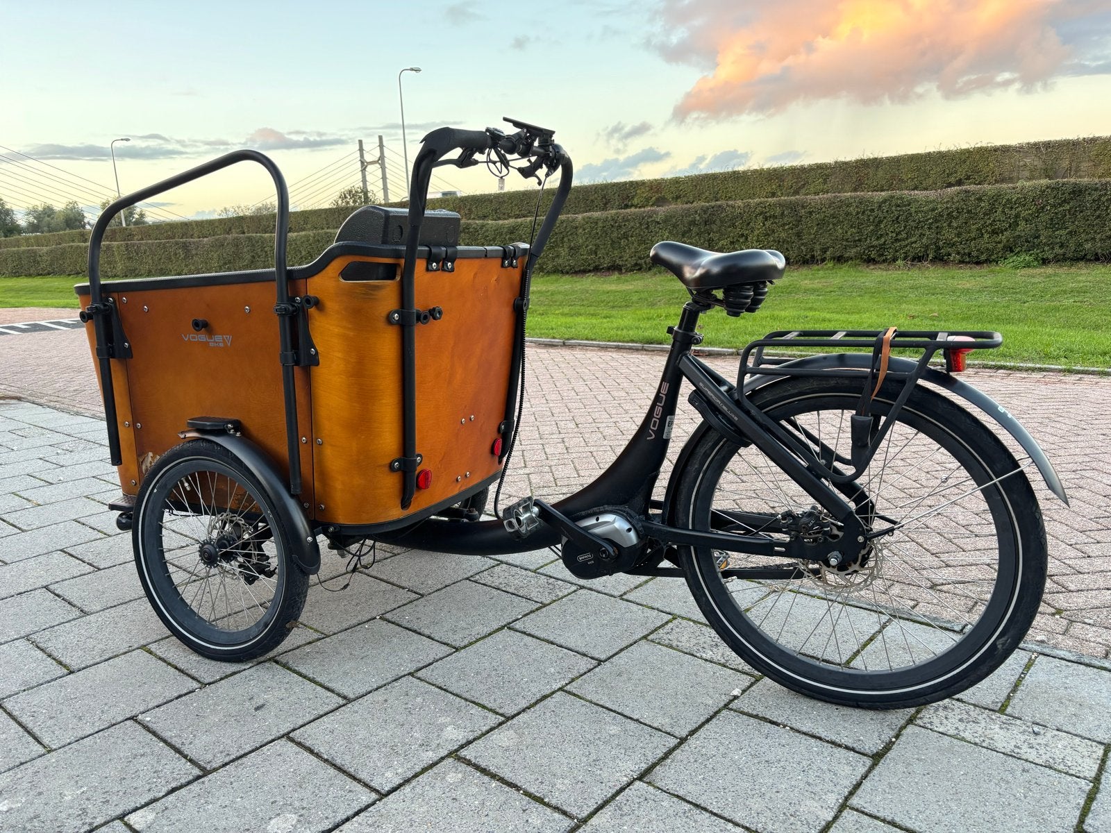 Vogue Deluxe Bakfiets - Opknappertje met defect, Fietsen en Brommers, Gebruikt, Elektrisch, 2 kinderen, Schijfrem