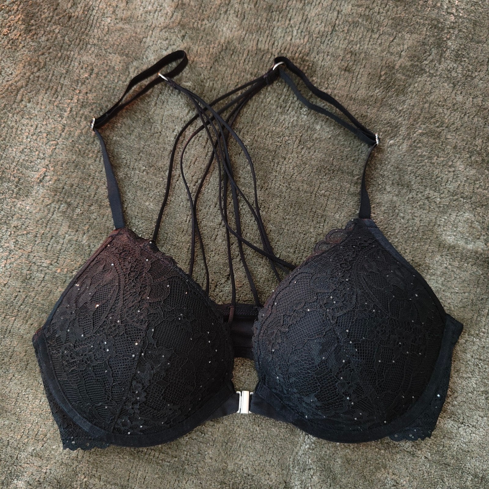 Hunkemöller Zwarte BH 70C met bandjes en pailletten, Hunkemöller, Ophalen of Verzenden, Zwart, BH