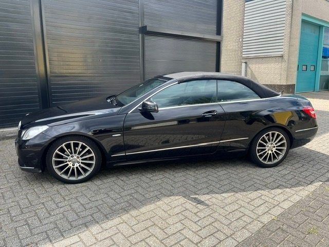 Mercedes-Benz E-Klasse E250 CGI Cabriolet AUT 2011 Zwart, Achterwielaandrijving, 1800 kg, Zwart, Cabriolet