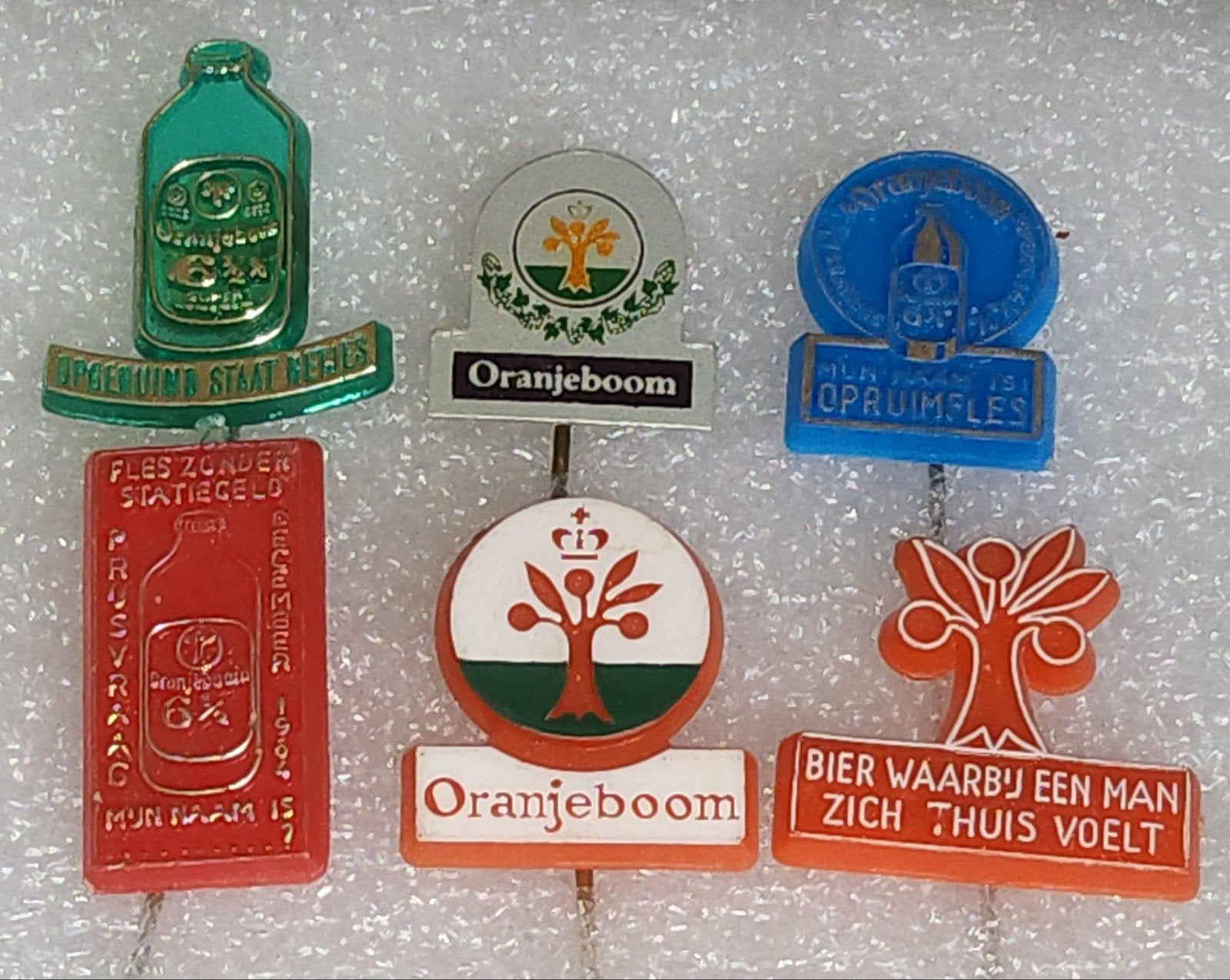 6 Oranjeboom Speldjes - Vintage Bier Reclame, Verzamelen, Speldjes, Pins en Buttons, Ophalen of Verzenden, Gebruikt, Overige onderwerpen
