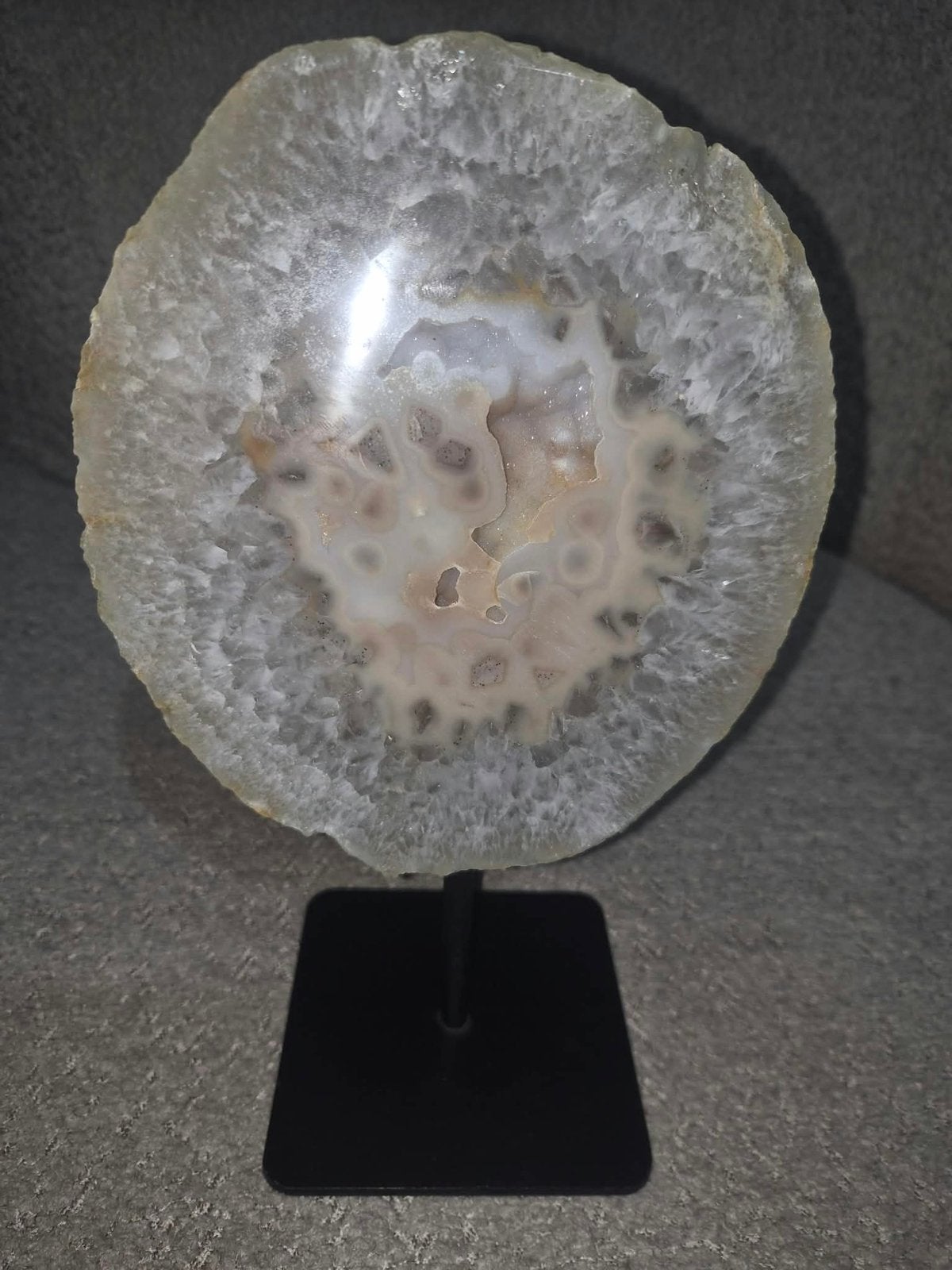 Grote Natuurlijke Agaatschijf op Metalen Standaard (1,7 kg), Ophalen of Verzenden