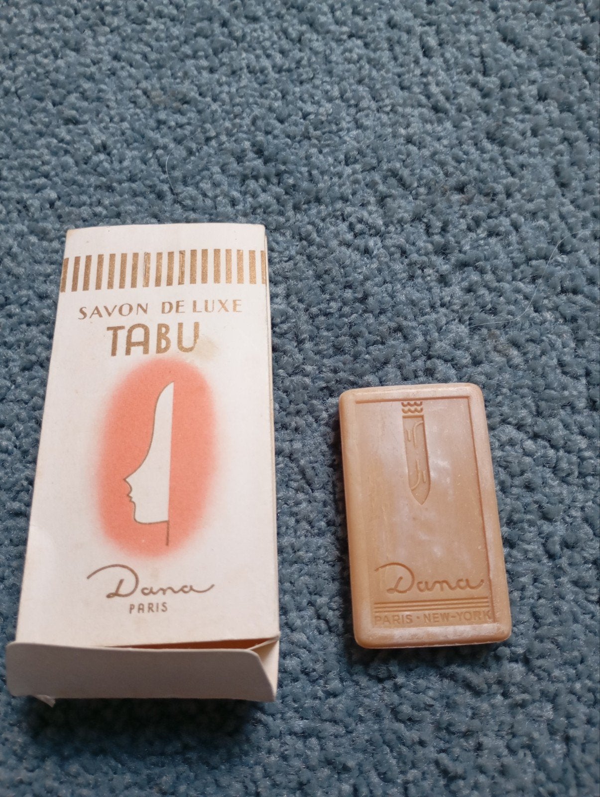 Vintage Tabu Savon de Luxe izgst Paris Zeepje, Verzamelen, Ophalen of Verzenden