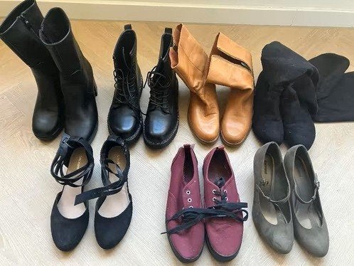 Nauwelijks gebruikte en goede Damesschoenen, maat 39 en 40, Ophalen, Gedragen, Zwart, Overige typen