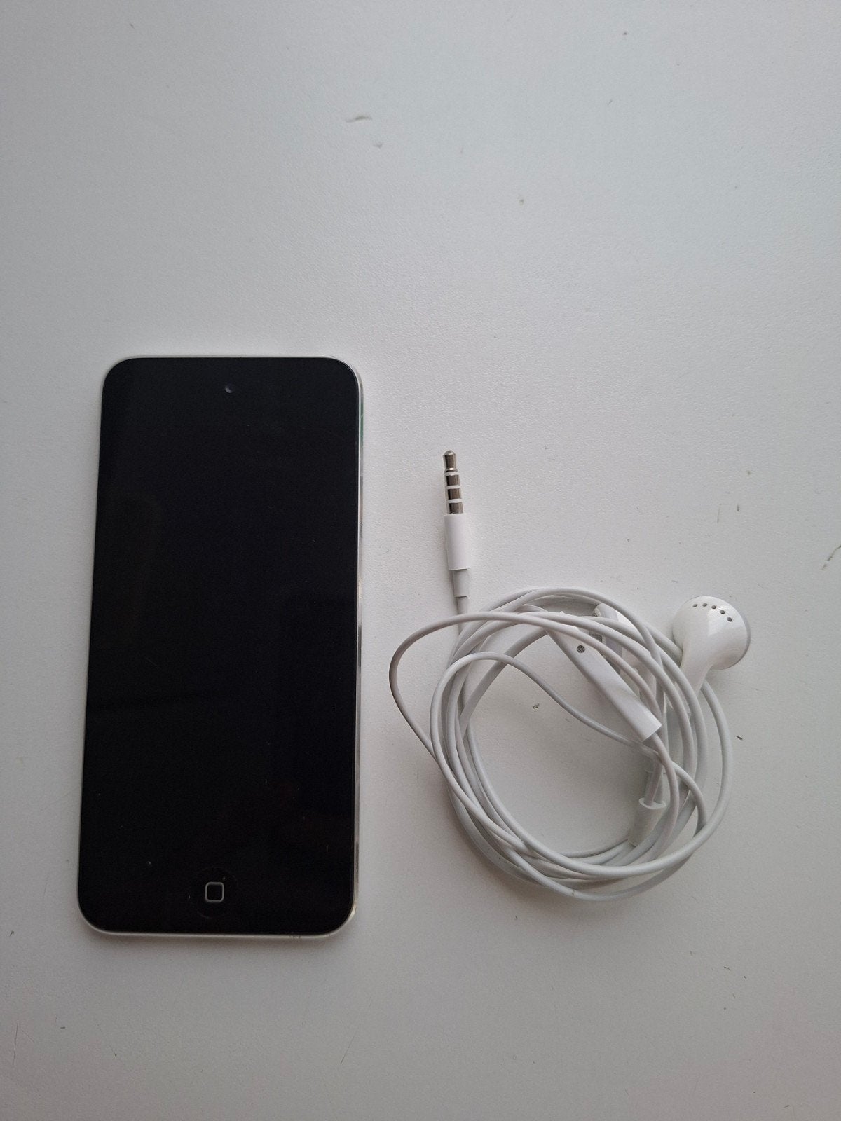 Apple iPod Touch 9.3.5 (13G36), Gebruikt, Touch, Ophalen of Verzenden, Zilver