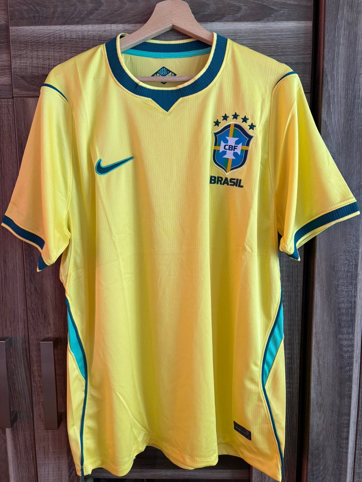 Brazil World Cup shirt (20% discount), Sport en Fitness, Voetbal, Maat XL, Ophalen of Verzenden, Nieuw, Shirt