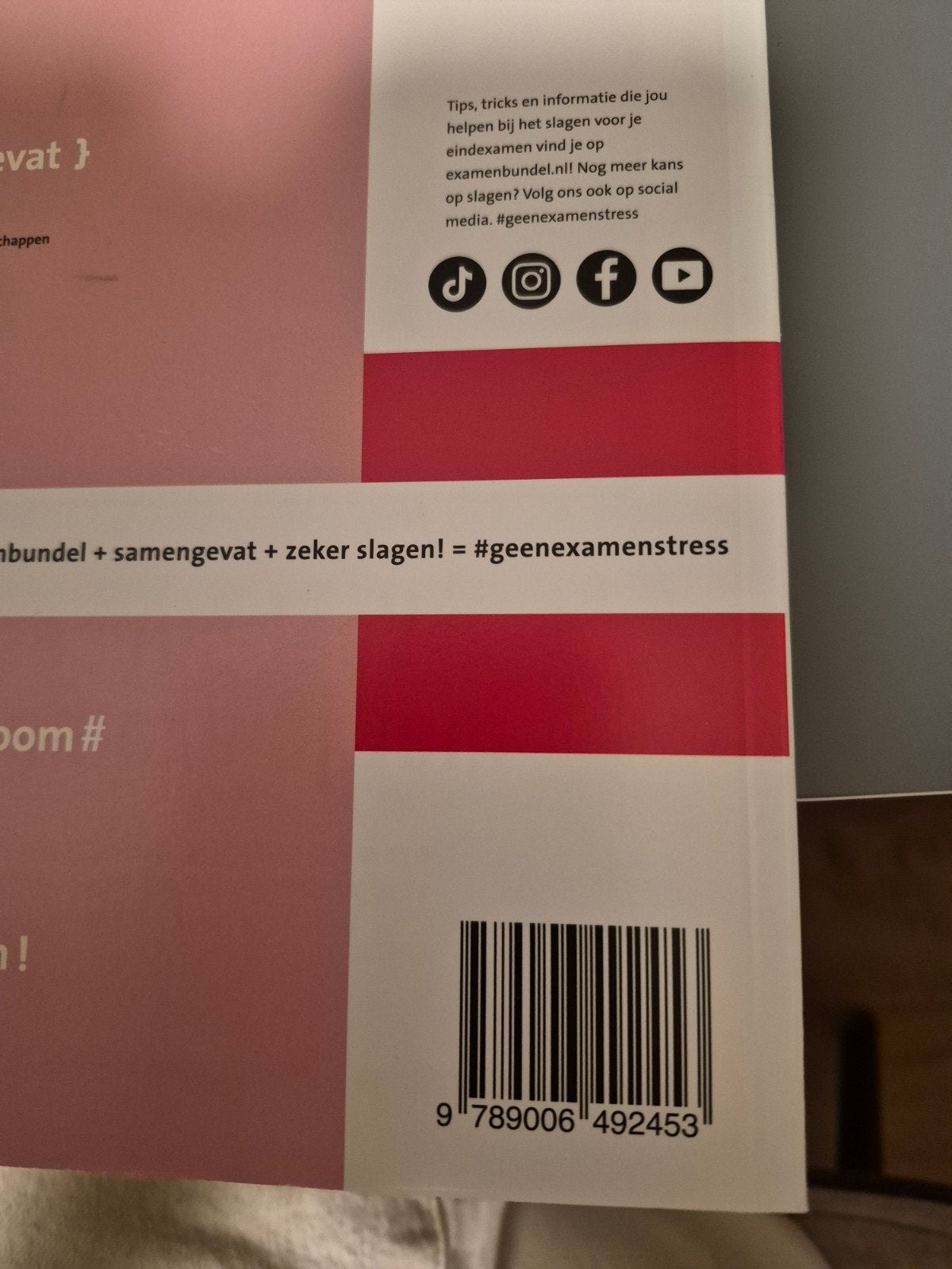 Diverse Examenbundels VWO: Biologie, Scheikunde, Engels, Dui, VWO, Biologie, Ophalen of Verzenden, Zo goed als nieuw