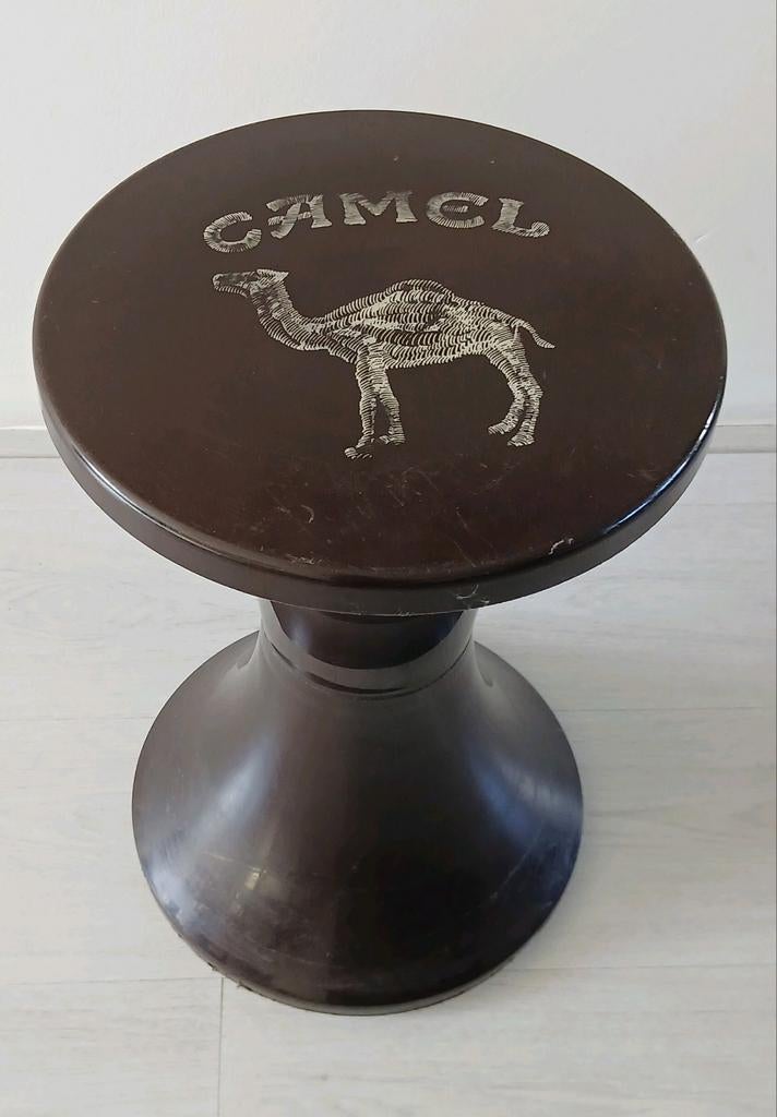 Vintage Camel sigaretten tam tam kruk bijzettafel manvace, Ophalen of Verzenden, Gebruikt, Overige typen