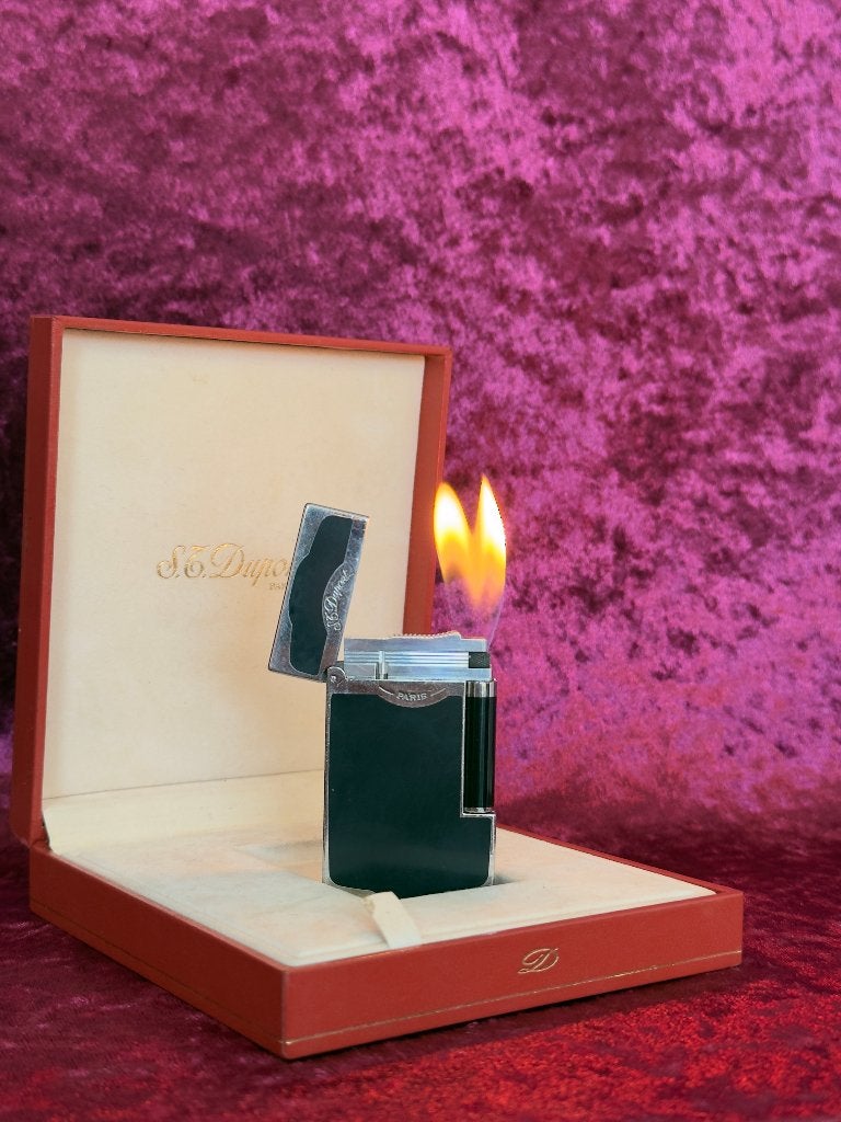 S.T. Dupont Maduro- Silver and Black Lacquer- Dual Flame, Ophalen of Verzenden, Gebruikt, Aansteker