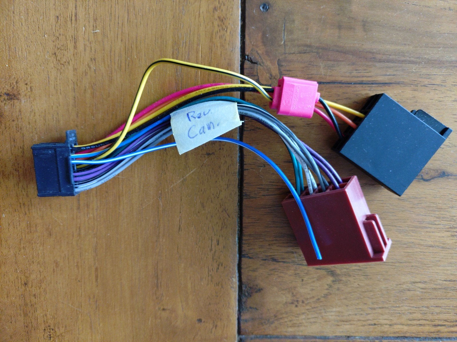 Kabelboom voor auto-audio met ISO-connectoren, Ophalen