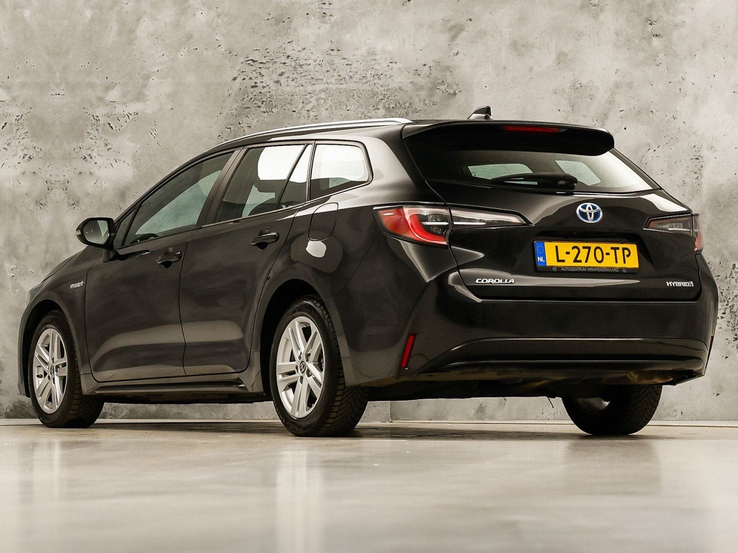 Toyota Corolla 1.8 Hybrid Sport Automaat (APPLE CARPLAY, 1e, Gebruikt, 4 cilinders, Corolla, Origineel Nederlands
