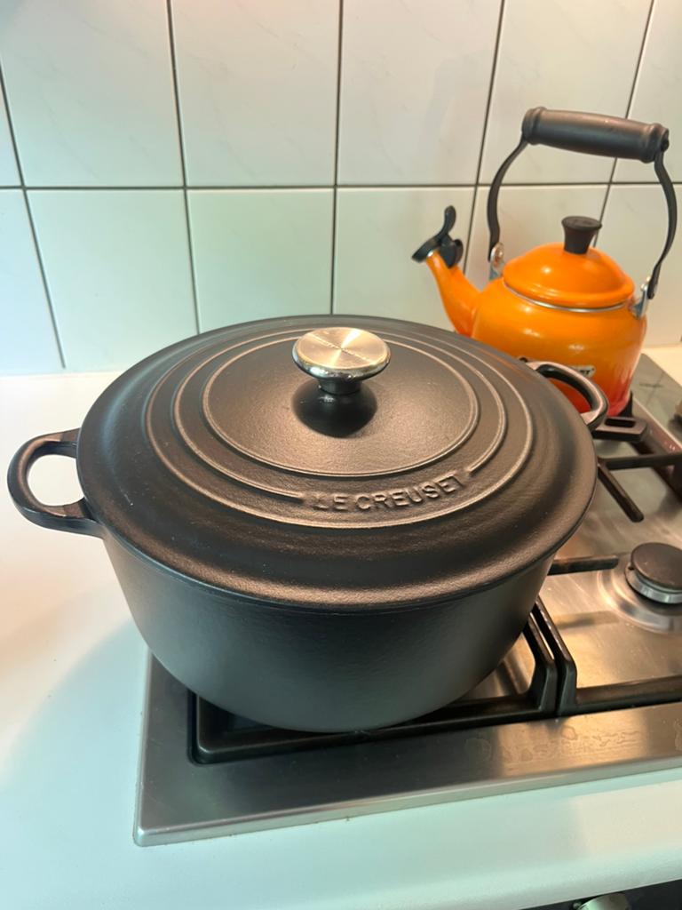 Le Creuset braadpan + gietijzeren wok, Ophalen, Zo goed als nieuw, Gietijzer, Koekenpan of Braadpan