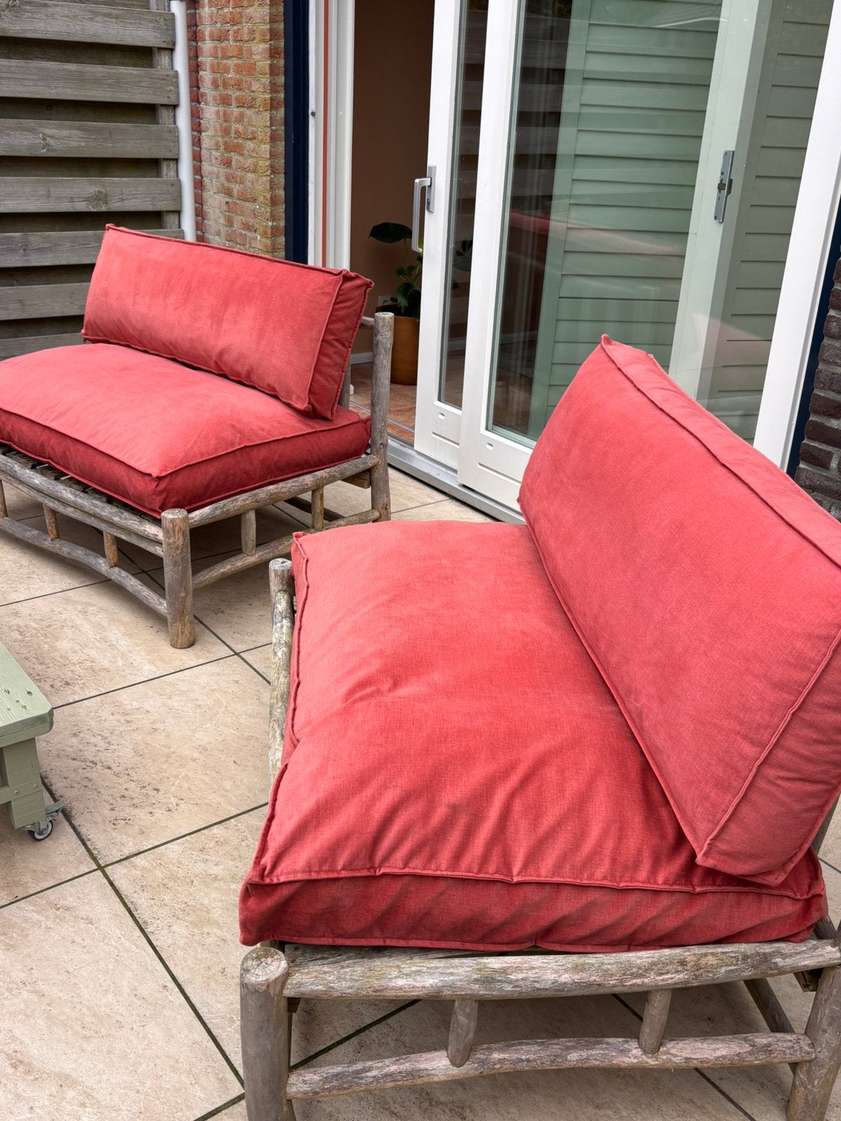 2x tuinbank met kussens (3x set) + pallet tafel, Ophalen, Gebruikt, Loungeset, Bank