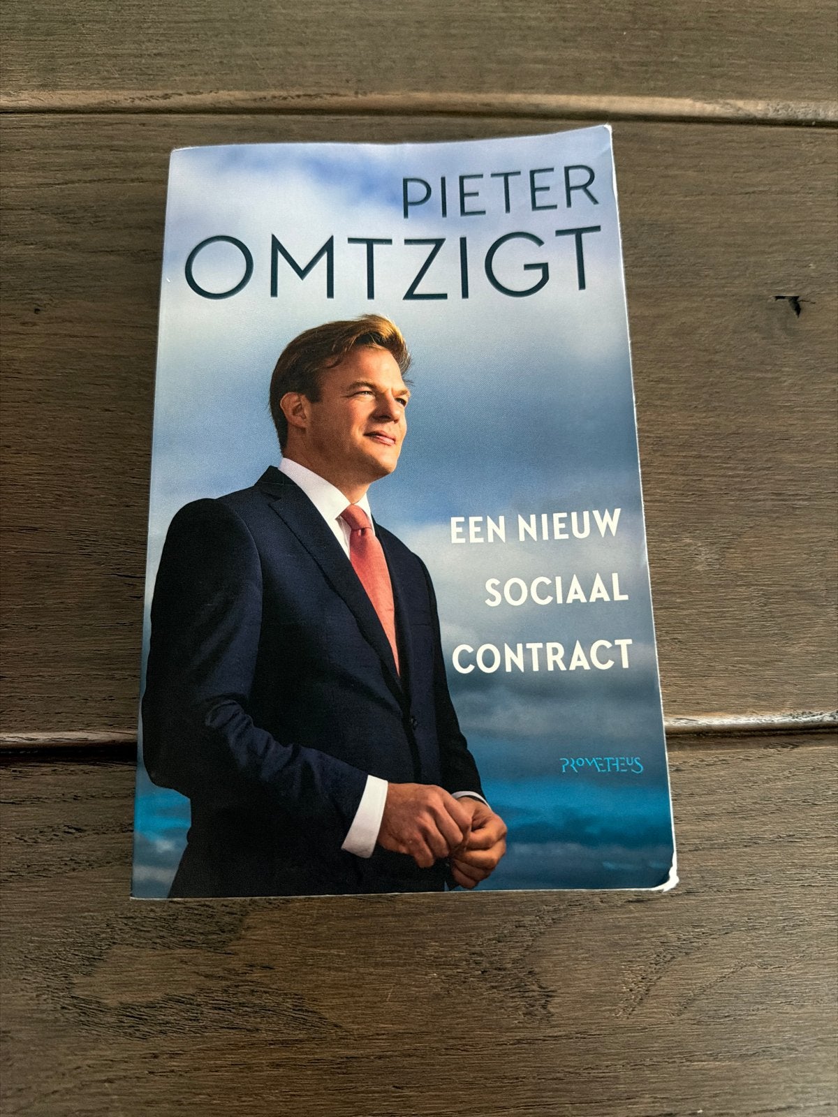 Pieter Omtzigt - Een Nieuw Sociaal Contract, Boeken, Ophalen of Verzenden, Gelezen, Politiek en Staatkunde, Nederland