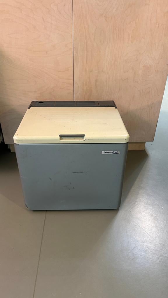 Portacool 40 Koelbox campingkoelkast - 12v/220V/ gas!, Caravans en Kamperen, Koelboxen, Gebruikt, Koelbox, Elektrisch, Ophalen