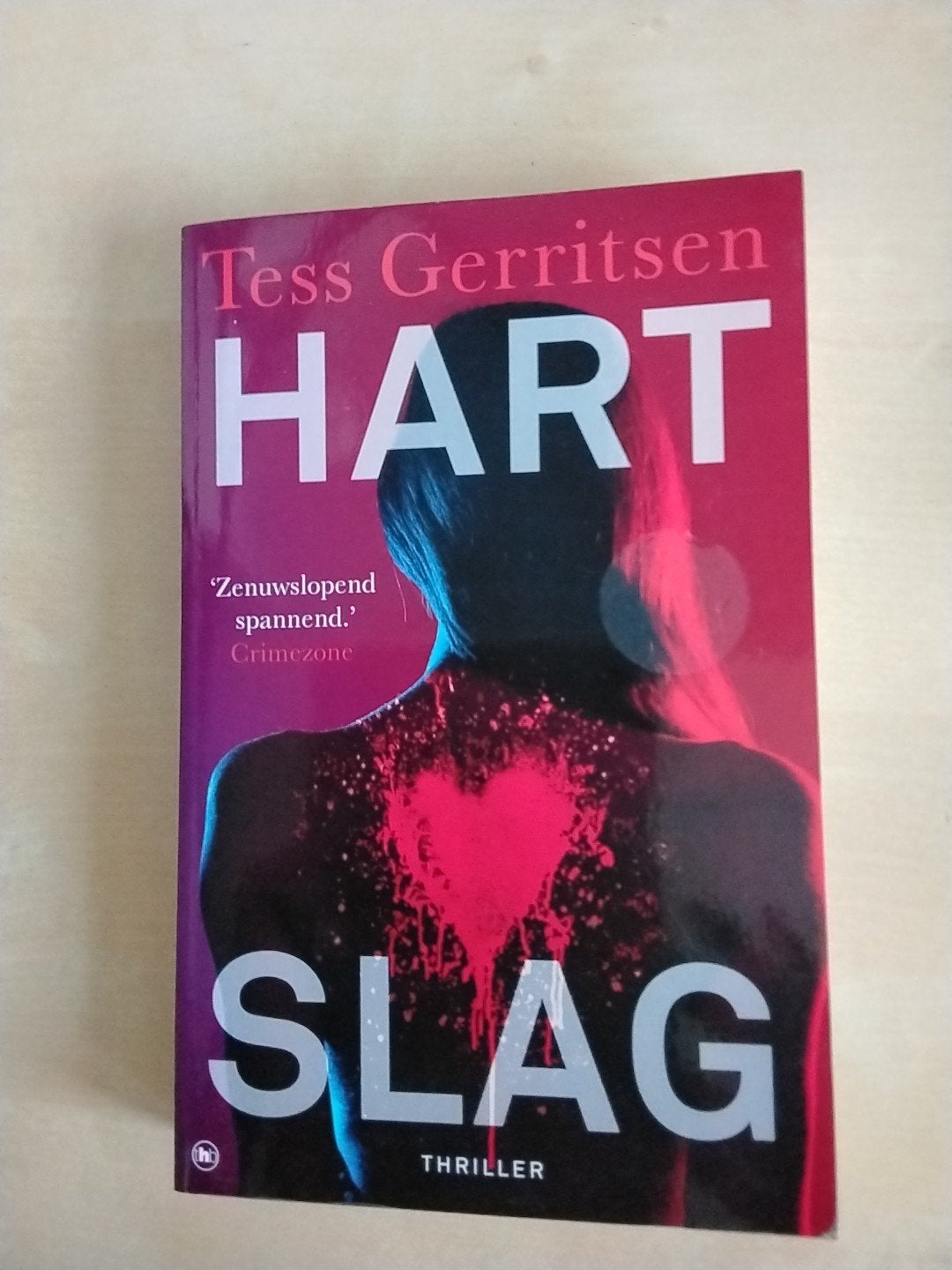 Tess Gerritsen - Hartslag (Thriller), Ophalen of Verzenden, Gelezen, Tess Gerritsen, Nederland