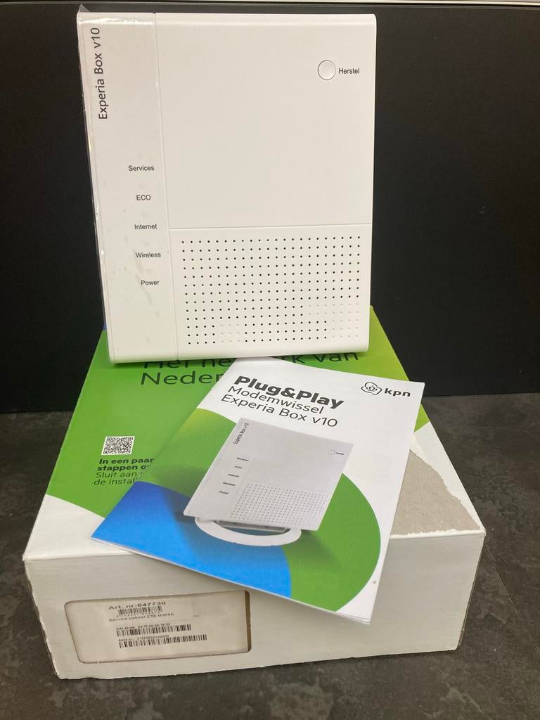 KPN Experia Box V10 - Nieuw in doos, Computers en Software, Routers en Modems, Ophalen of Verzenden, Nieuw, Router met modem