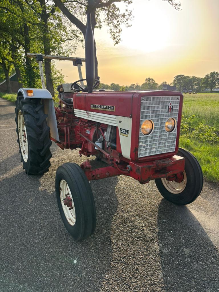 Mc cormick/international 353, Ophalen, Oldtimer, McCormick, Tot 80 Pk