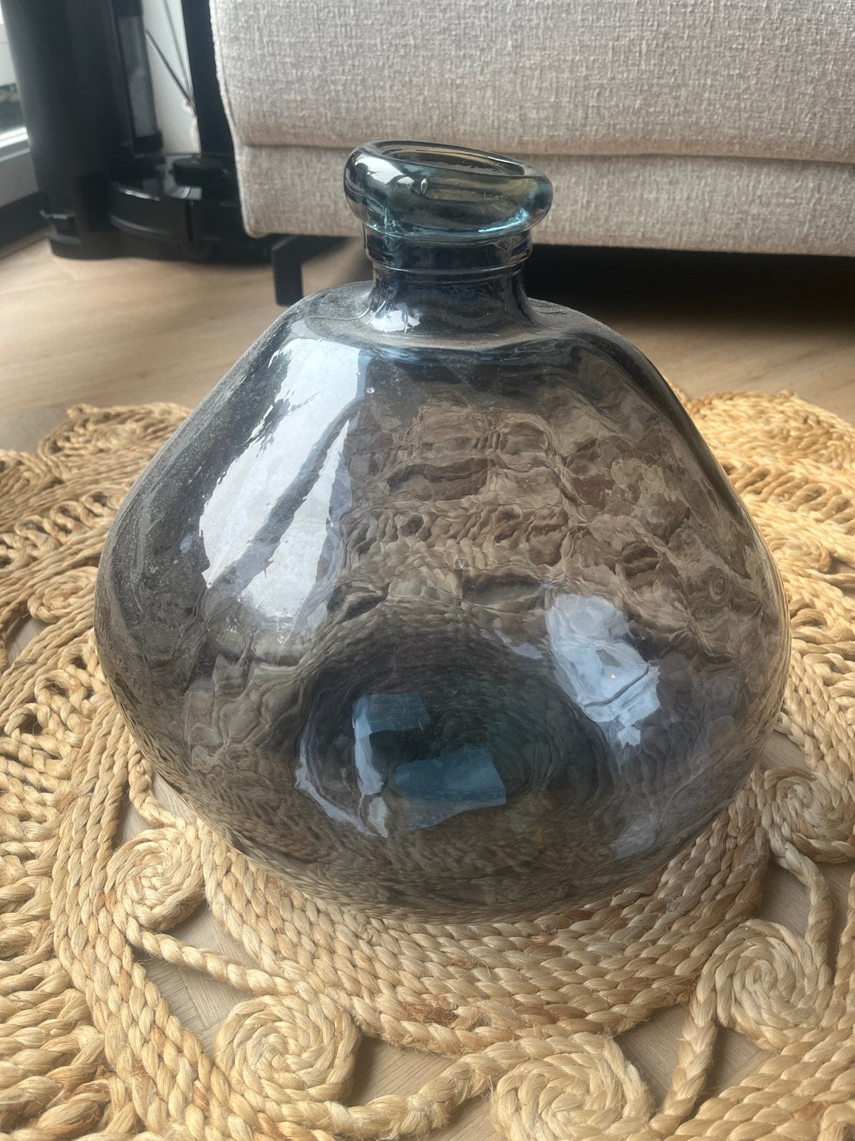 Grote glazen vaas/fles - Blauwgrijs, Ophalen of Verzenden, Zo goed als nieuw