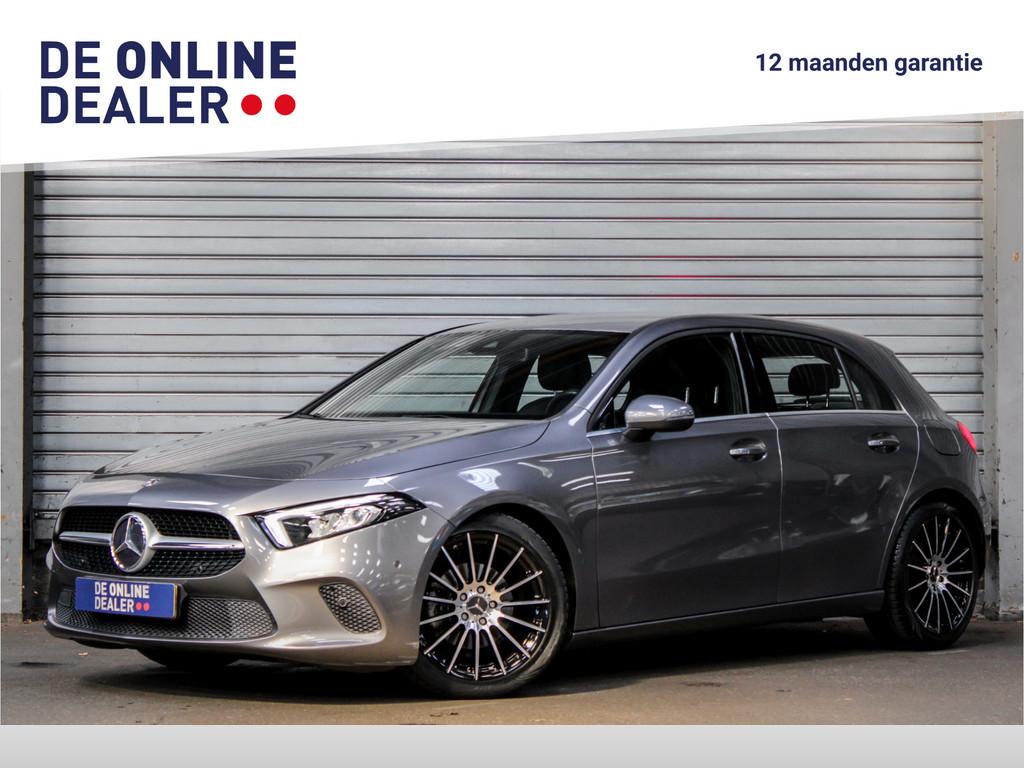 Mercedes-Benz A-Klasse 180 Premium AUT |Camera|Carplay|19inc, Auto's, Mercedes-Benz, 136 pk, Gebruikt, 4 cilinders, Leder