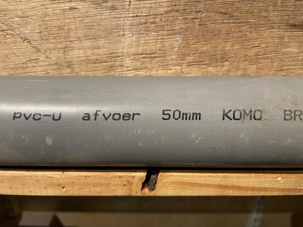 Nr.150: Rioolbuis PVC, dikwandig 50 mm, lengte 2x2 meter, Ophalen, Pvc, 2 tot 4 meter, Nieuw