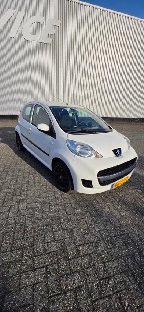 Te Koop: Peugeot 107 (2010) – NAP Nederlandse Auto, NW APK, Voorwielaandrijving, Stof, 4 stoelen, Origineel Nederlands