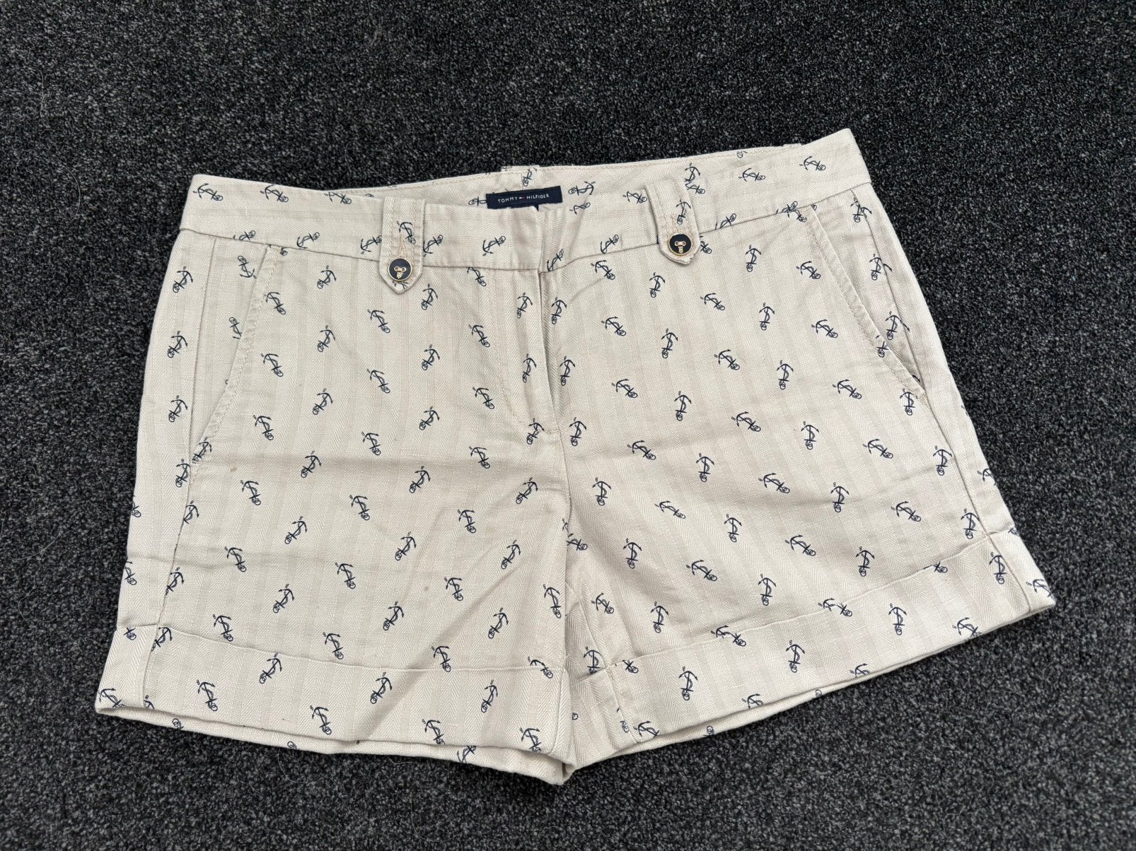 Tommy hilfiger kort broekje maat S / 36 / 6, Kleding | Dames, Kort, Beige, Ophalen of Verzenden, Maat 36 (S)