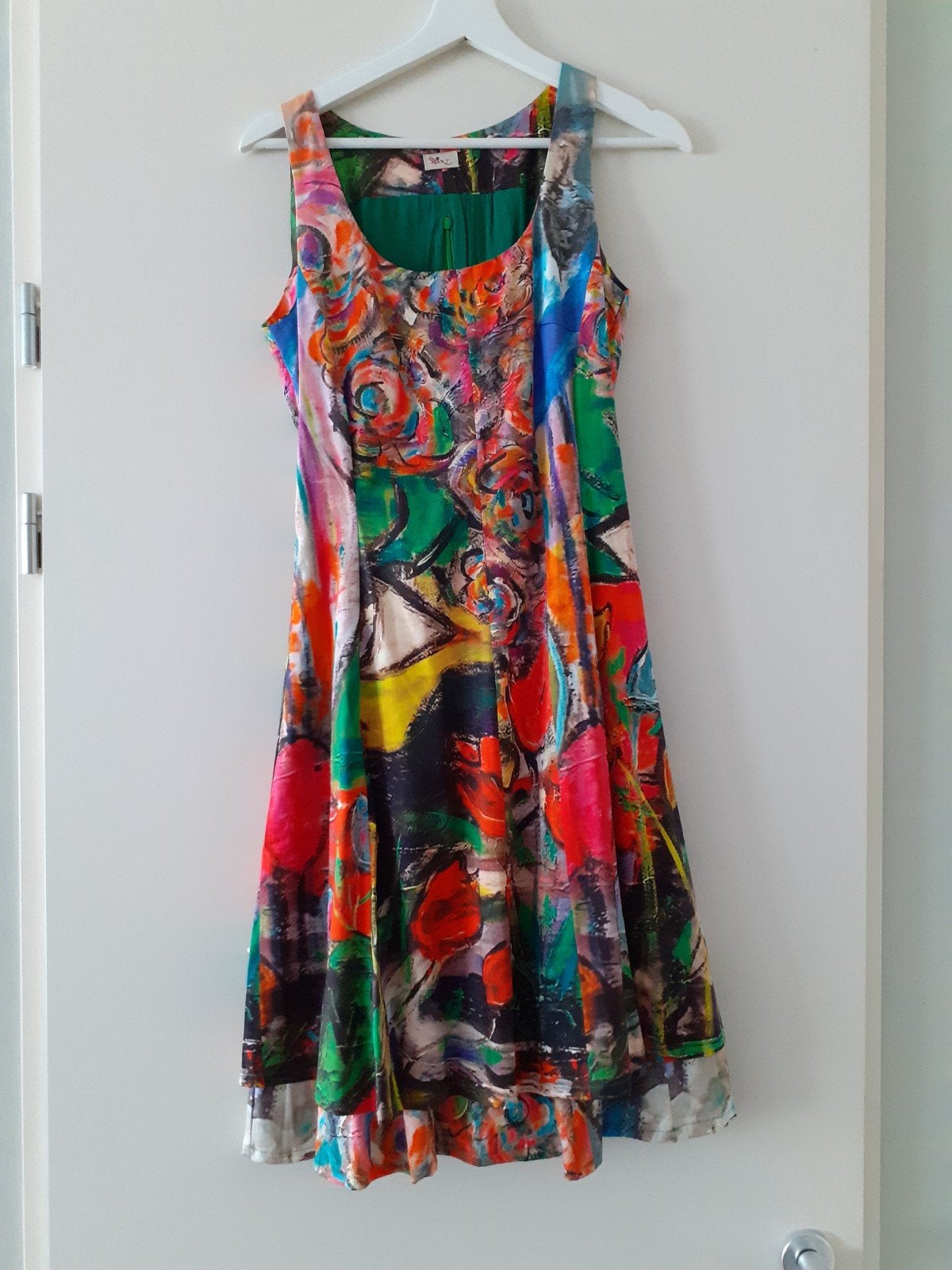 Nieuwe jurk van het merk HEART maat XS, Kleding | Dames, Jurken, Ophalen, Nieuw, Maat 34 (XS) of kleiner, Onder de knie