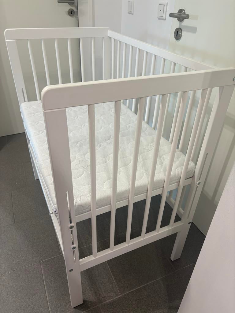 FabiMax co-sleeper – als nieuw, inclusief matras en bumper, Kinderen en Baby's, Babywiegjes en Ledikanten, Ophalen of Verzenden
