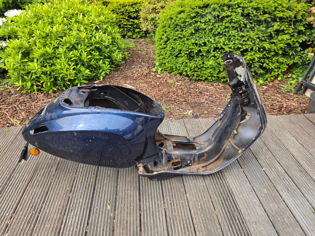 Frame Vespa Sprint/primavera, Fietsen en Brommers, Brommers | Vespa, Ophalen, Gebruikt