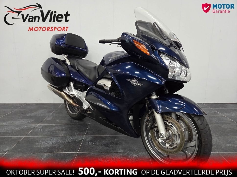 Inruilkoopje.! Honda ST 1300 Pan european ABS bj 2005 st1300, HONDA, 4 cilinders, Motorrijbewijs A, Bedrijf