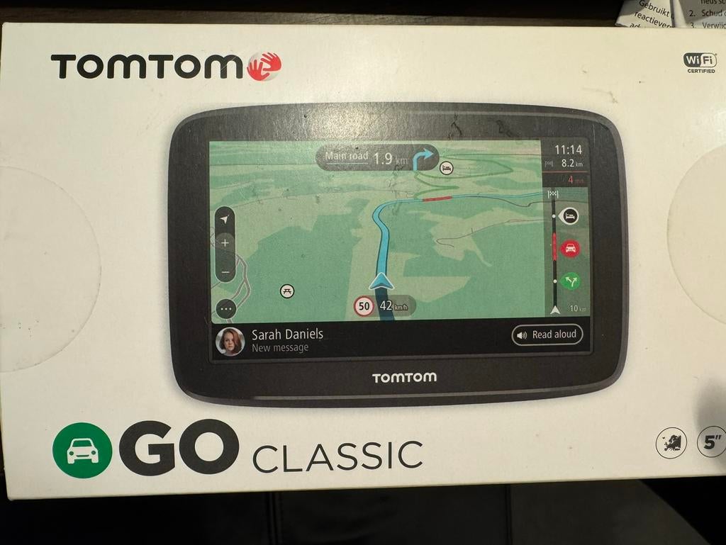 TomTom GO Classic 5 inch navigatiesysteem, Ophalen of Verzenden, Zo goed als nieuw
