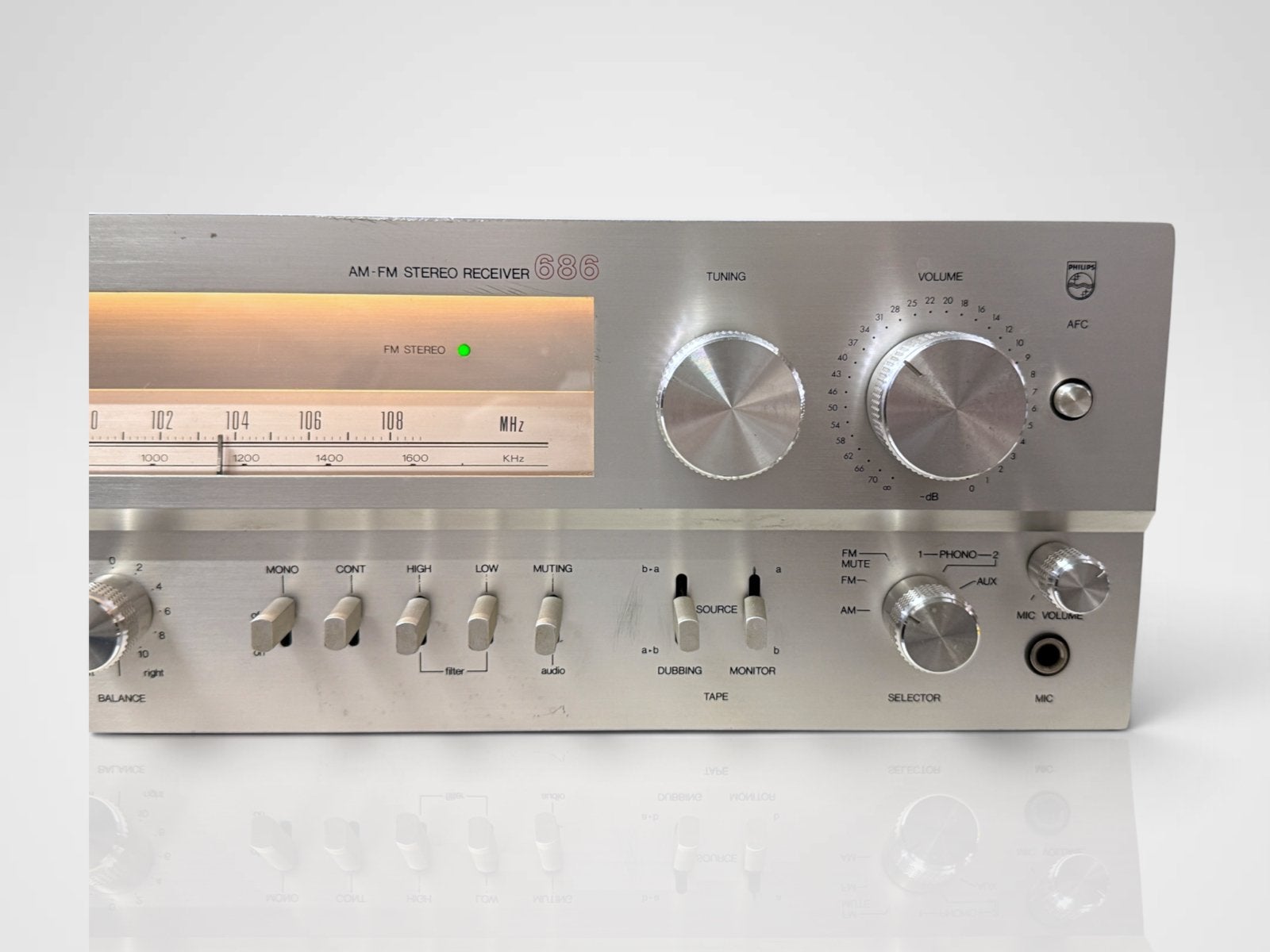 Philips Stereo 686 Receiver - Top Conditie en Goed Werkend, Philips, Tuner of Radio, Philips, Zo goed als nieuw