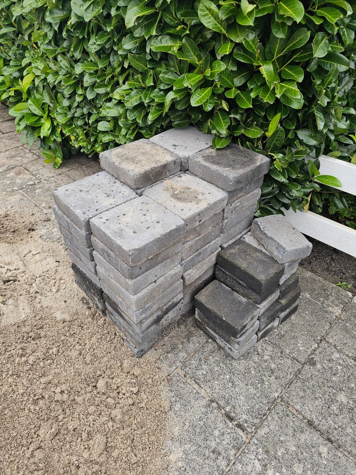 gratis stenen 20x20, Tuin en Terras, Ophalen, Gebruikt, Beton, Klinkers