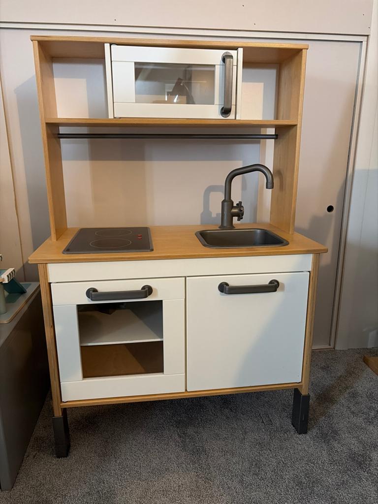 IKEA Duktig Speelkeuken met magnetron, Ophalen of Verzenden, Gebruikt, Hout, Speelkeuken