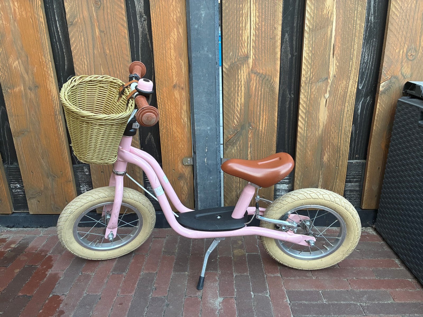 Roze Puky loopfiets met mandje, Ophalen of Verzenden, Gebruikt, Velgrem, Minder dan 16 inch