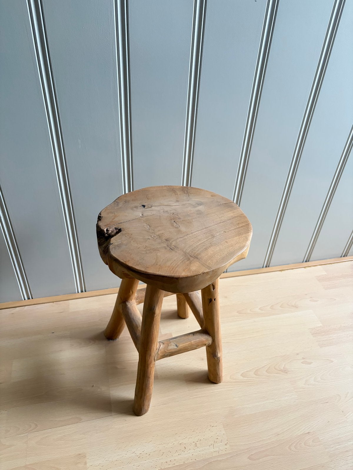 Massief houten bijzettafel/krukje, Ophalen, Minder dan 45 cm, Minder dan 55 cm, Gebruikt