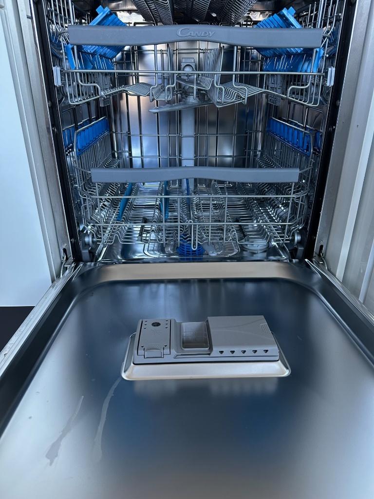 Candy Brava inbouwvaatwasser, Witgoed en Apparatuur, Vaatwasmachines, Zo goed als nieuw, Inbouw, Minder dan 85 cm, Ophalen