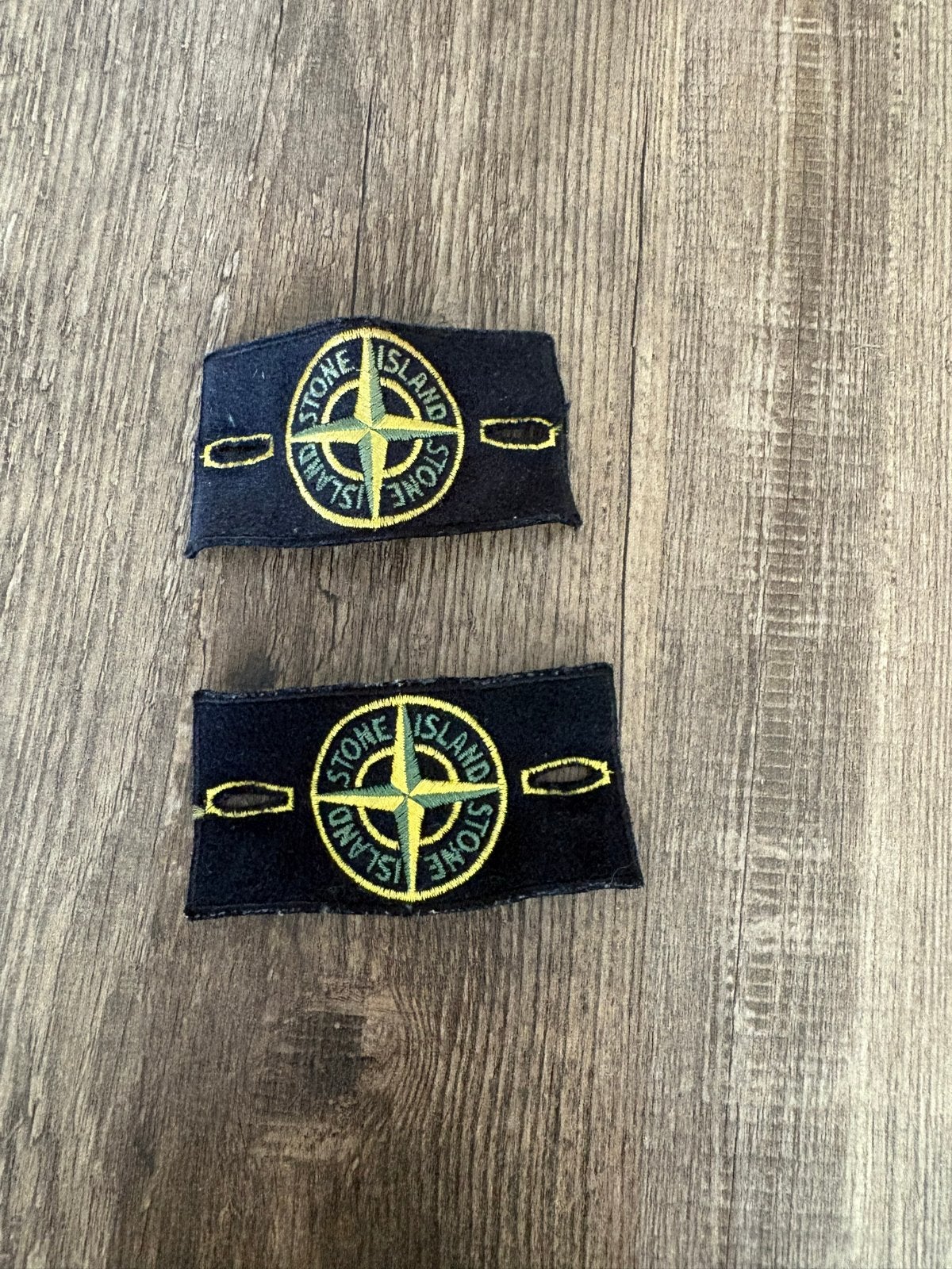 Stone Island badges (2 stuks), Ophalen of Verzenden, Zo goed als nieuw
