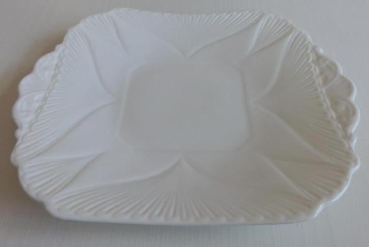 Oud Engelse porseleinen cake schaal, Shelley, Dainty White, Ophalen of Verzenden