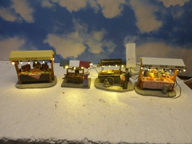 4 kraampjes met lampjes kerstdorp kersthuisjes accessoires, Diversen, Ophalen of Verzenden, Gebruikt